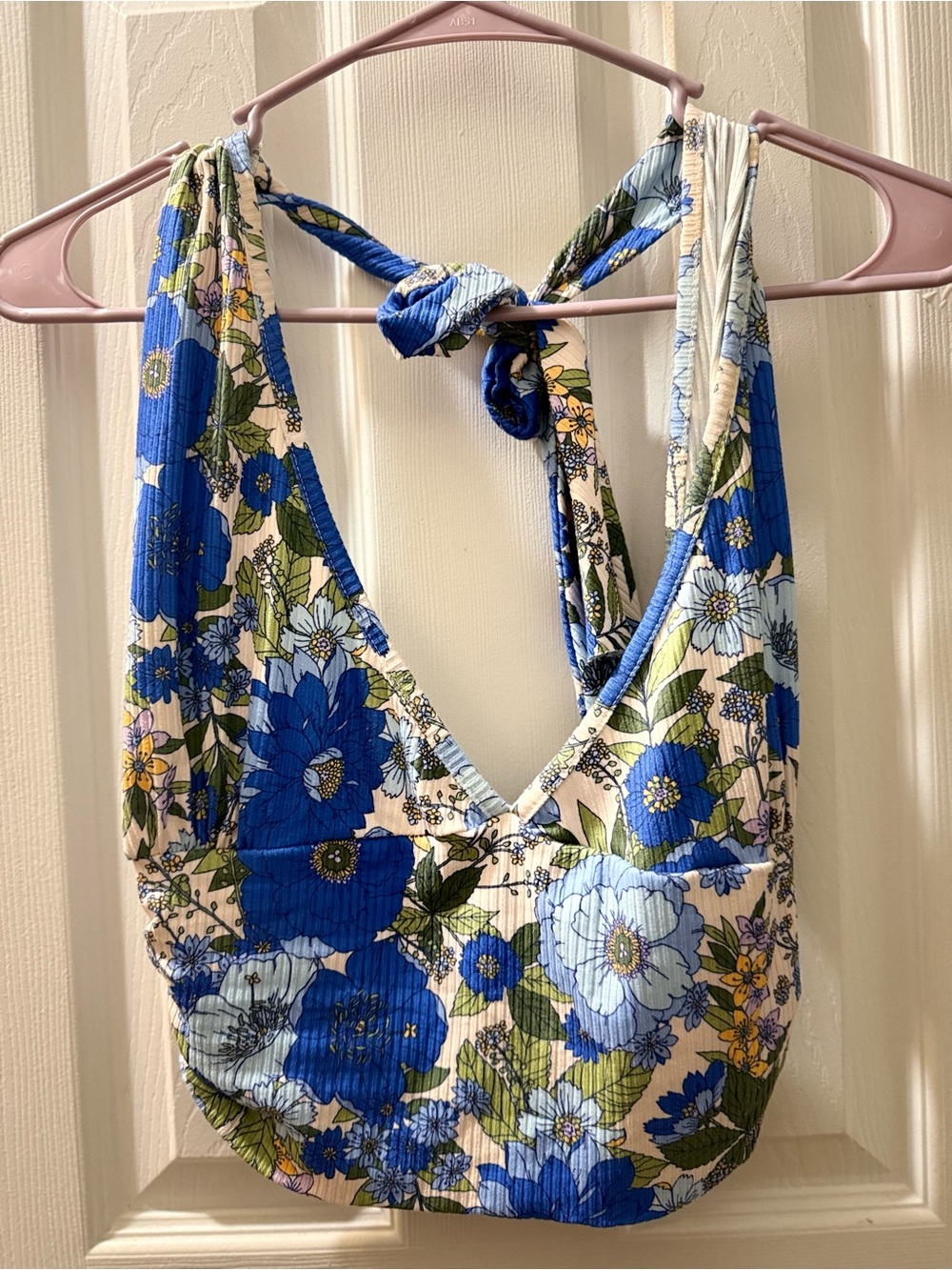 Halter crop top